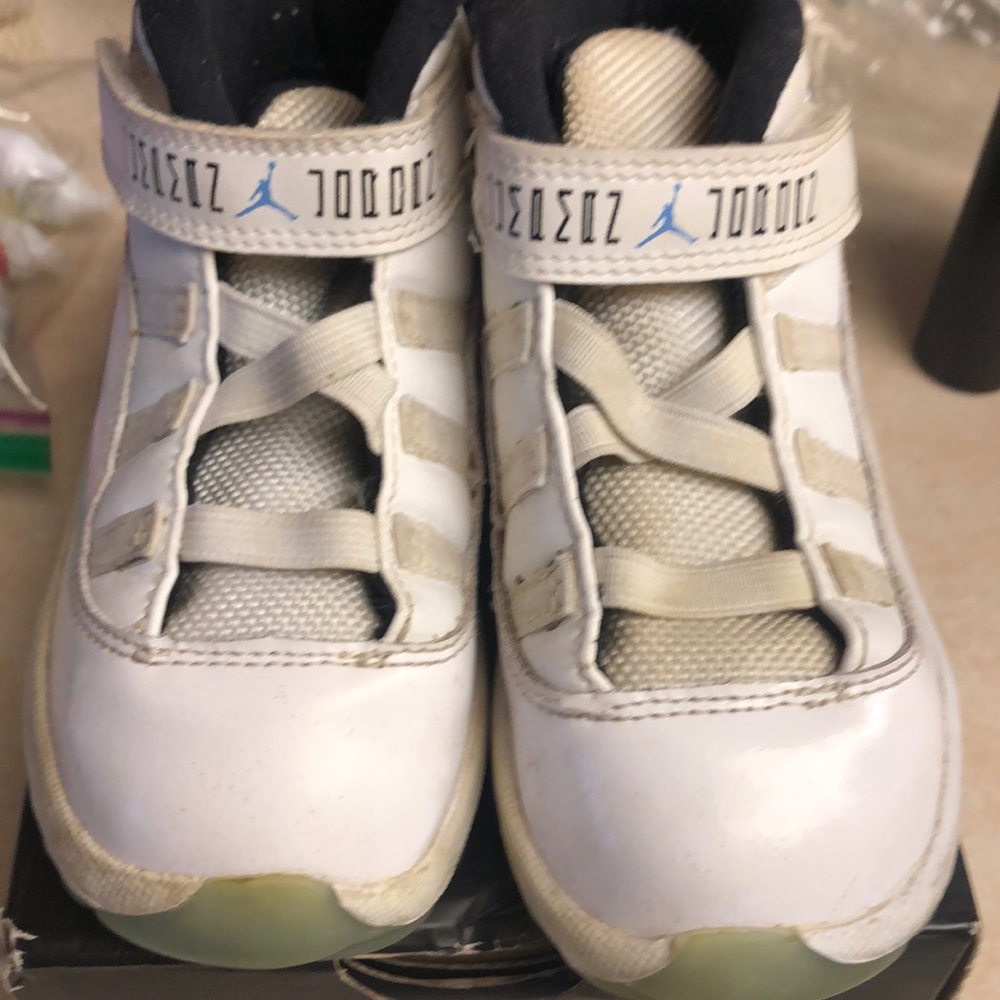 Size 5c Jordan 6 retro